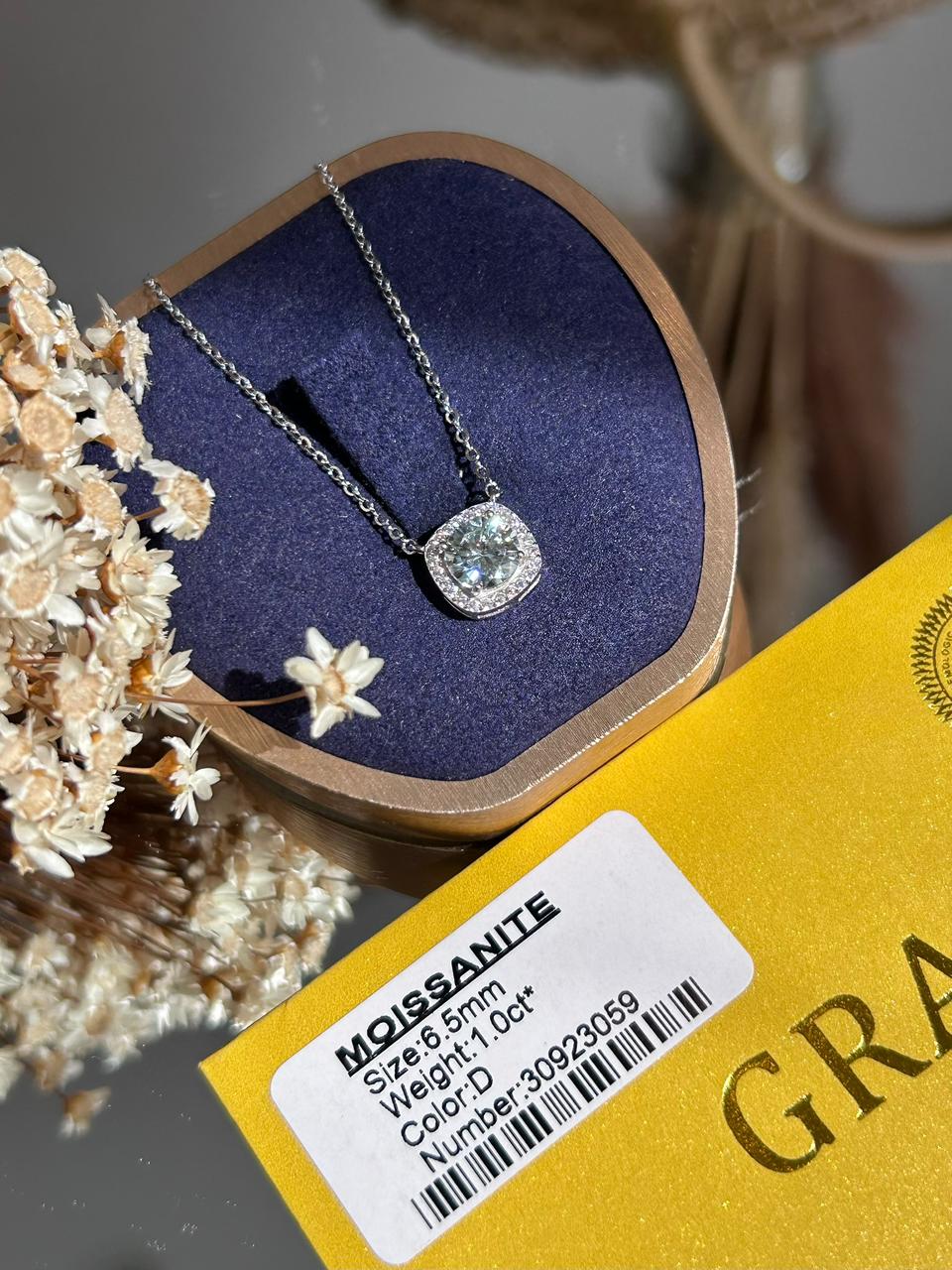 Colar Square Solitário Ciano 6,5mm 1.0ct