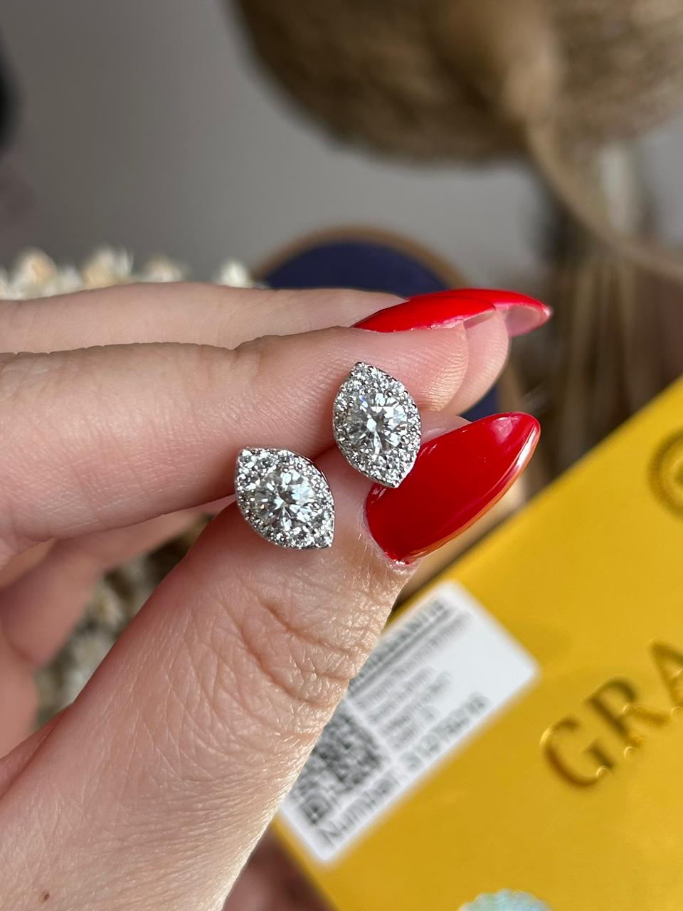 Brinco Navete Moissanite 5mm 0,5ct