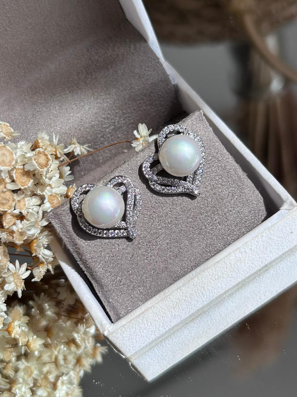 Brinco Coração Pérola