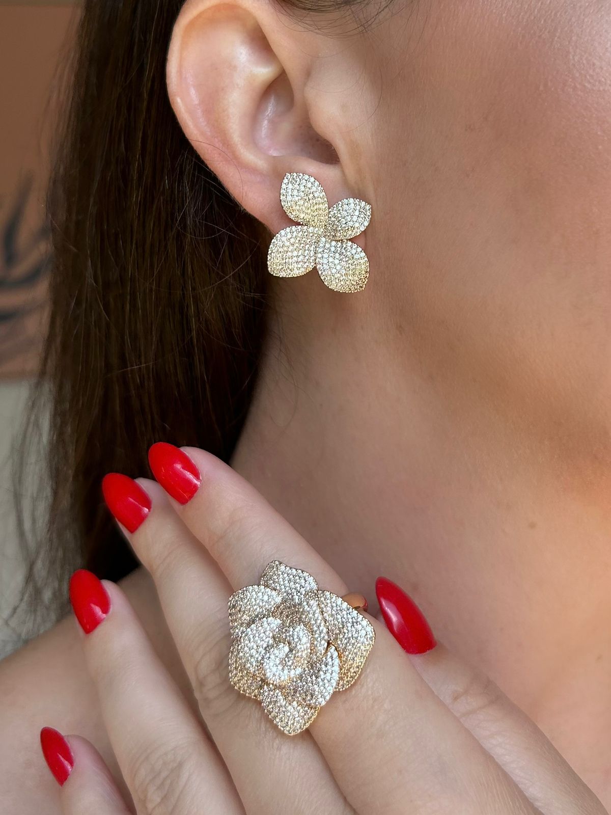 Conjunto Brinco 2 em 1 e Anel Lírio