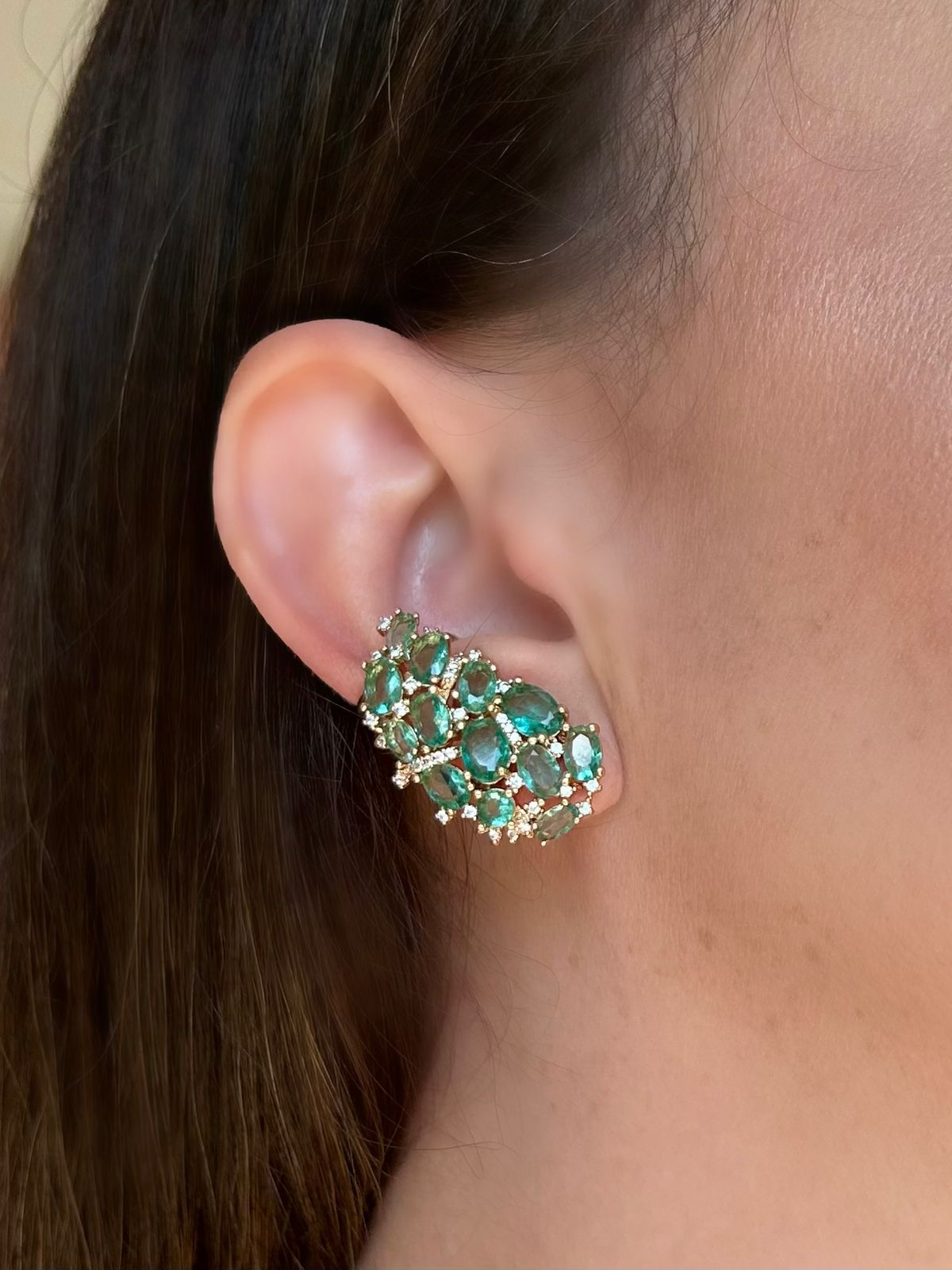 Brinco EarCuff Pedras Ovais Turmalina