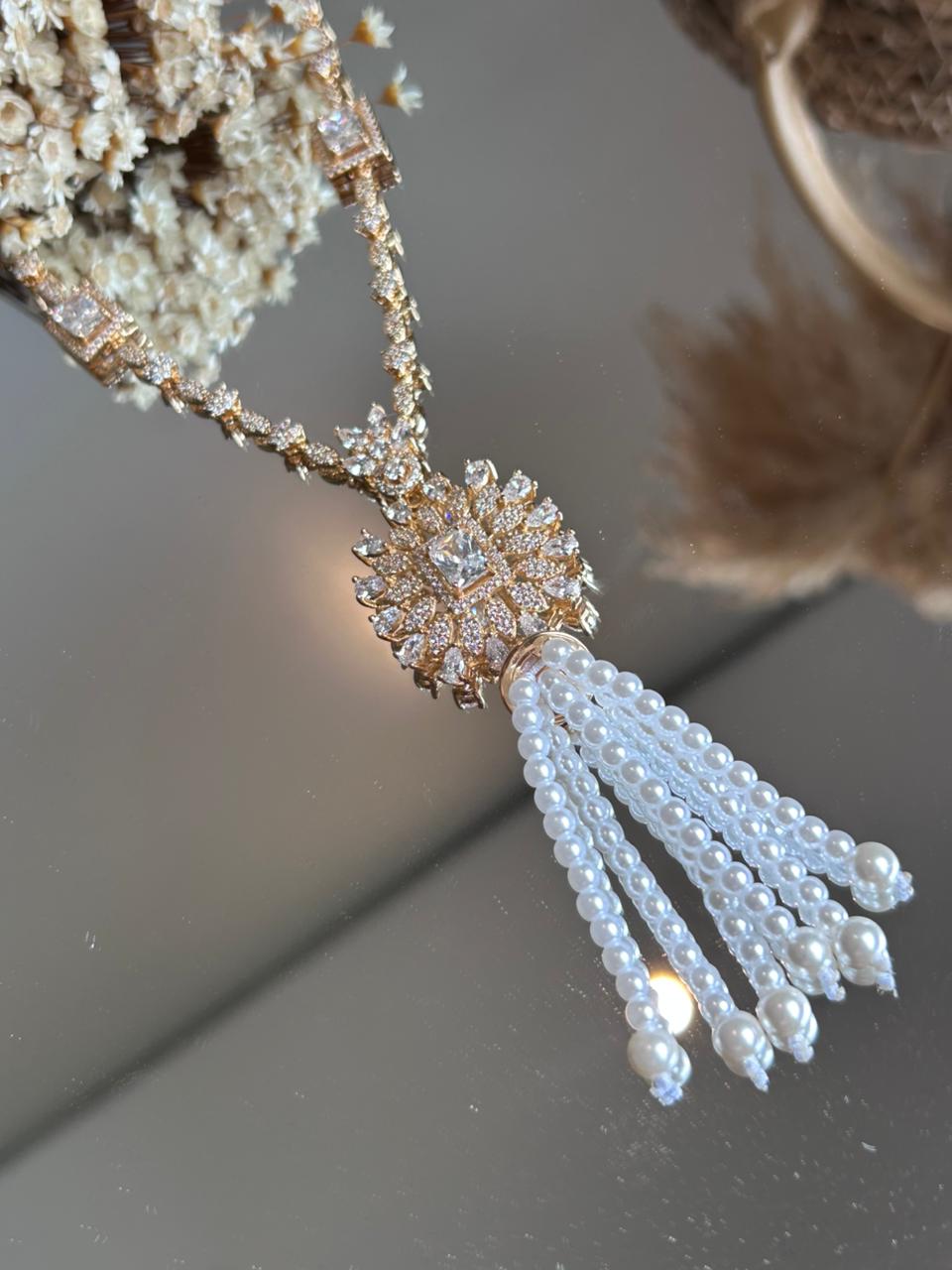 Colar Longo Tassel Pérola Dourado