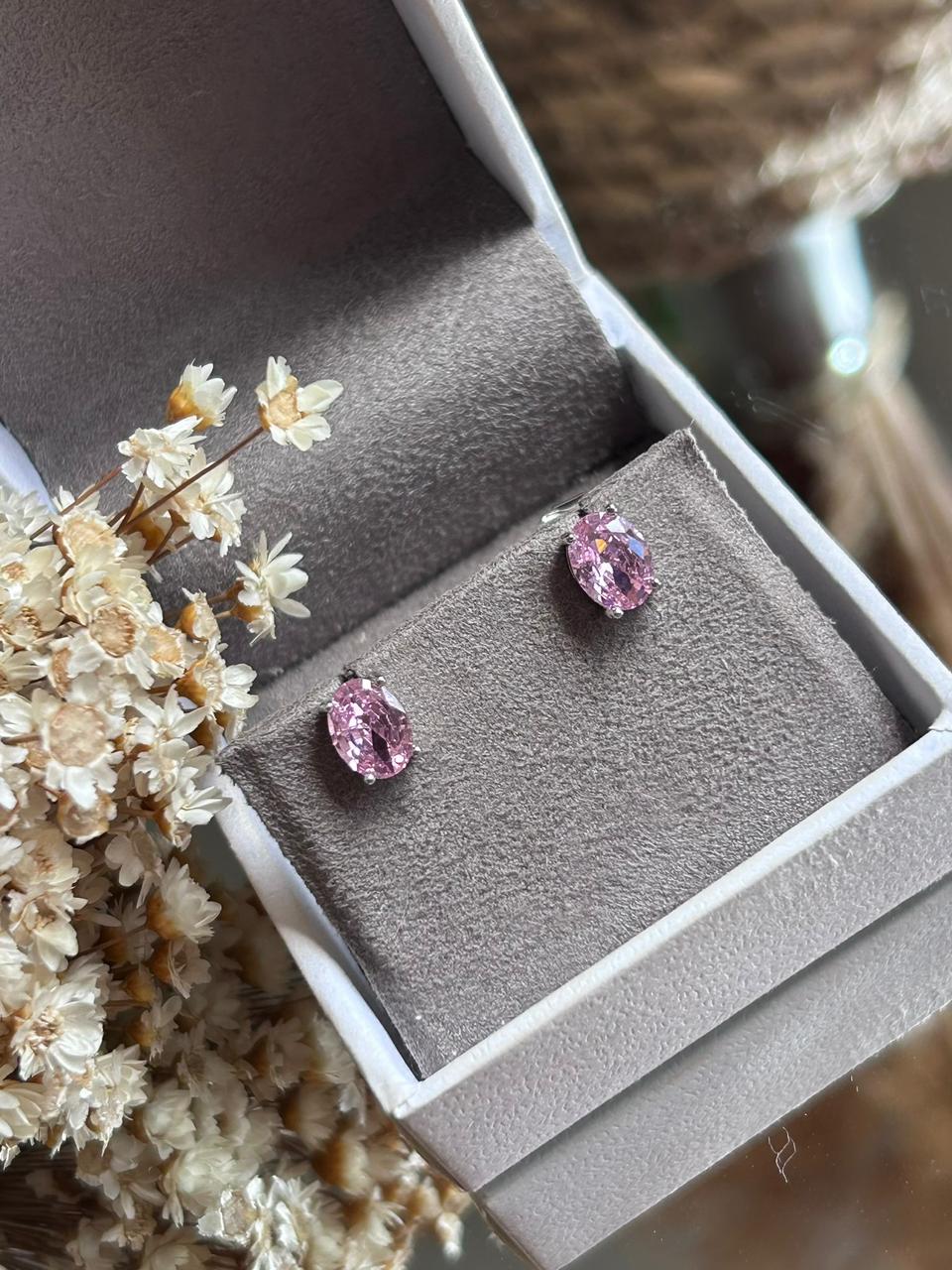 Brinco Solitário Oval Kunzita P