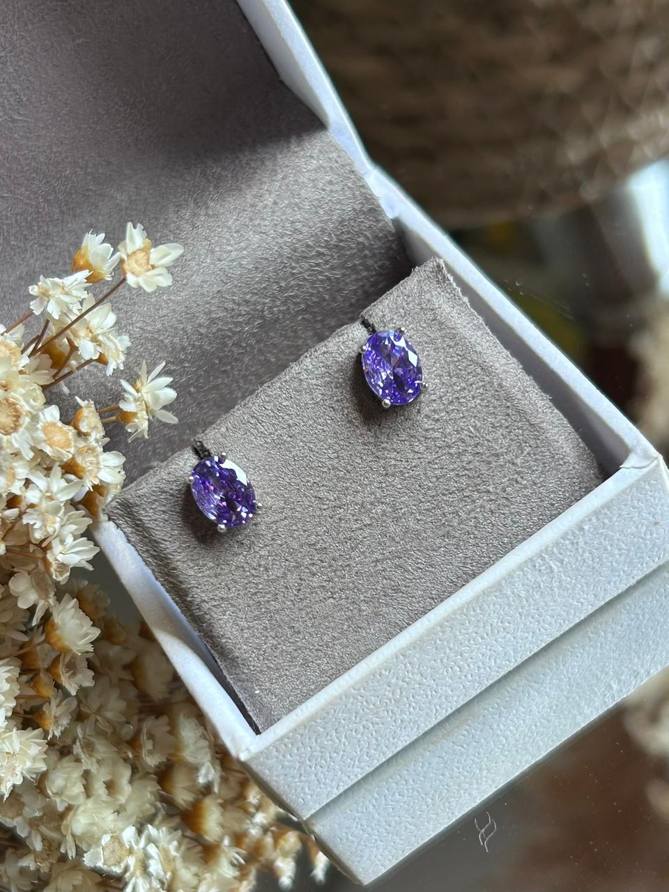 Brinco Solitário Oval Ametista P