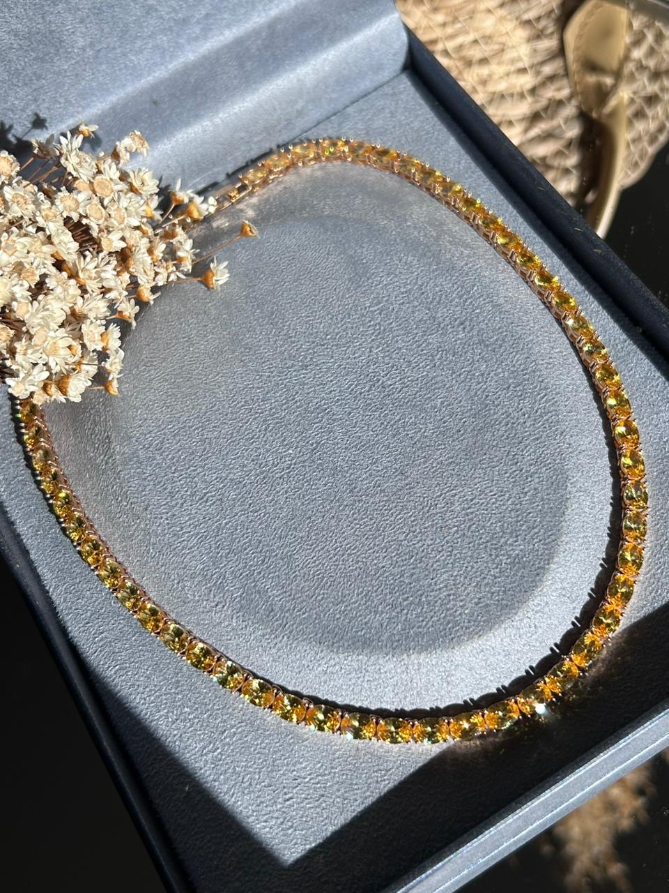 Conjunto Brinco e Colar Amarelo/Fancy Yellow Dourado