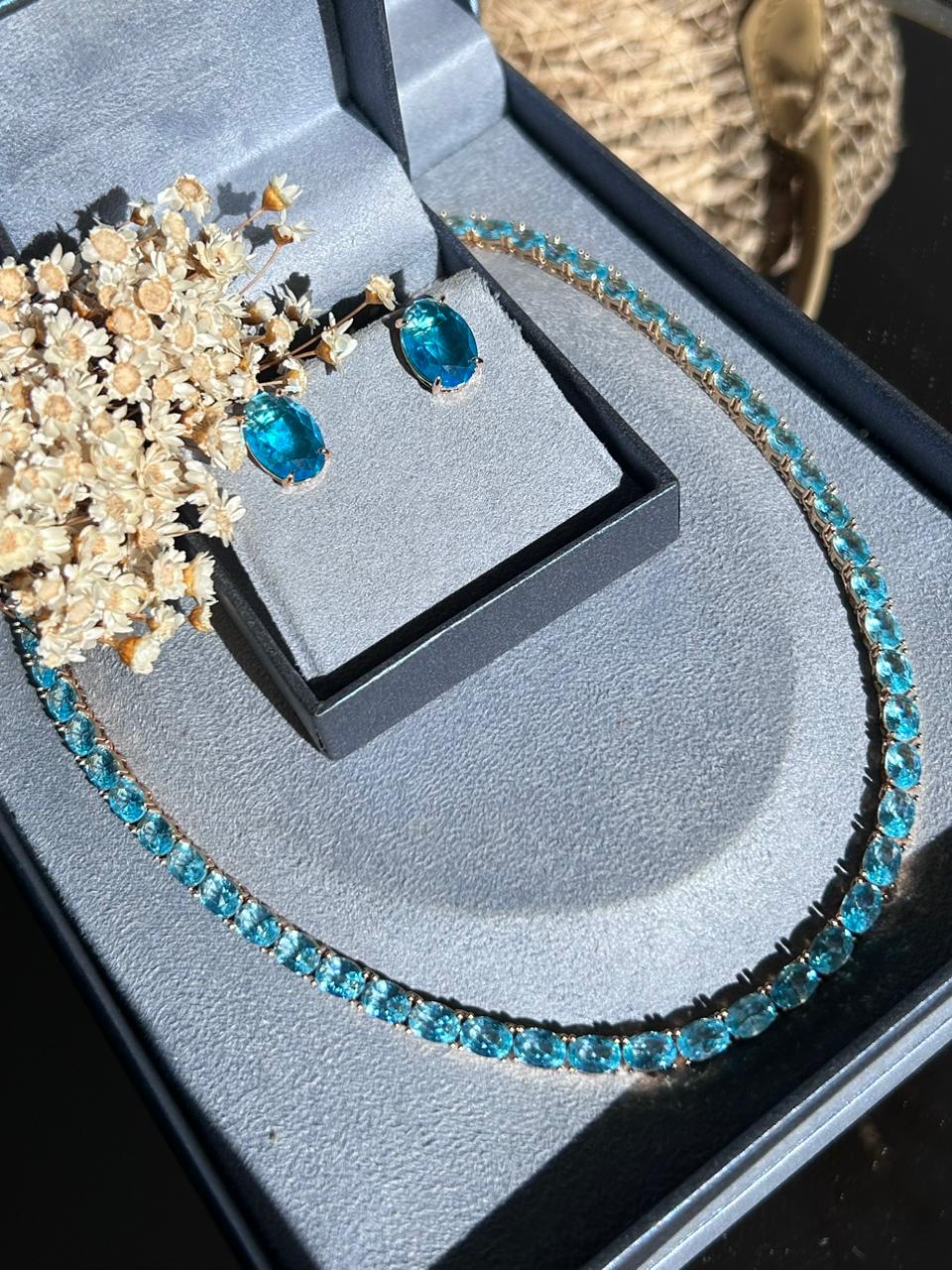 Conjunto Brinco e Colar Azul/Agua Marinha Dourado