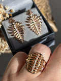 Conjunto Brinco e Anel Lili Dourado