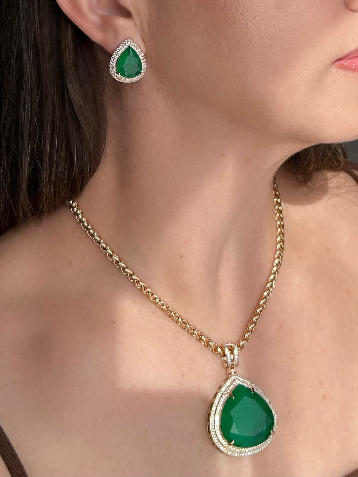 Conjunto Brinco e Colar Maxi Gota Verde Esmeralda