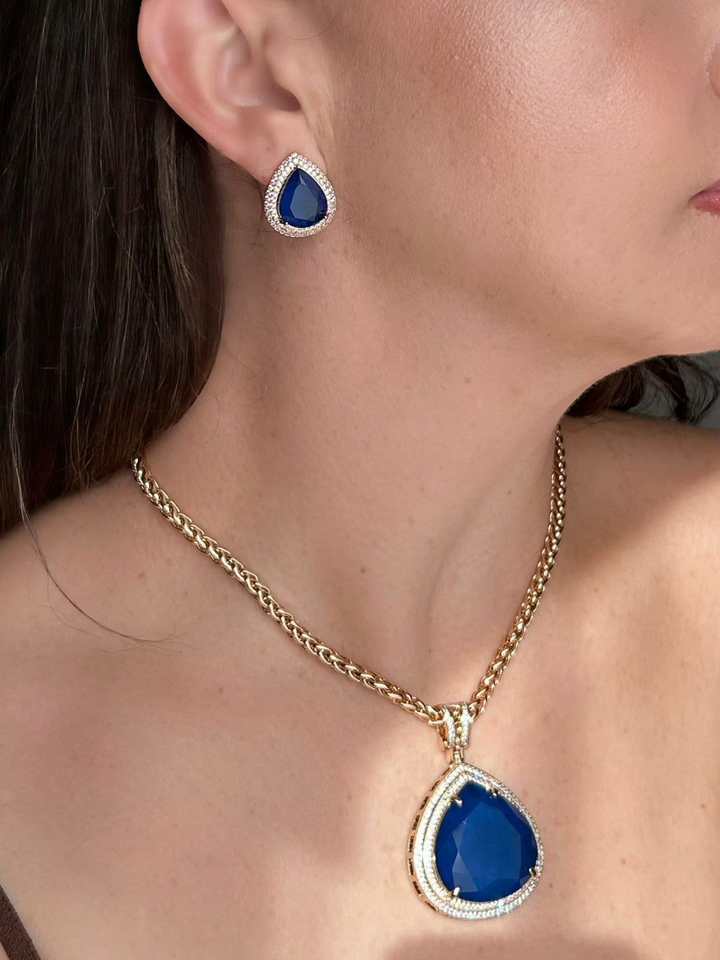 Conjunto Brinco e Colar Maxi Gota Azul Safira