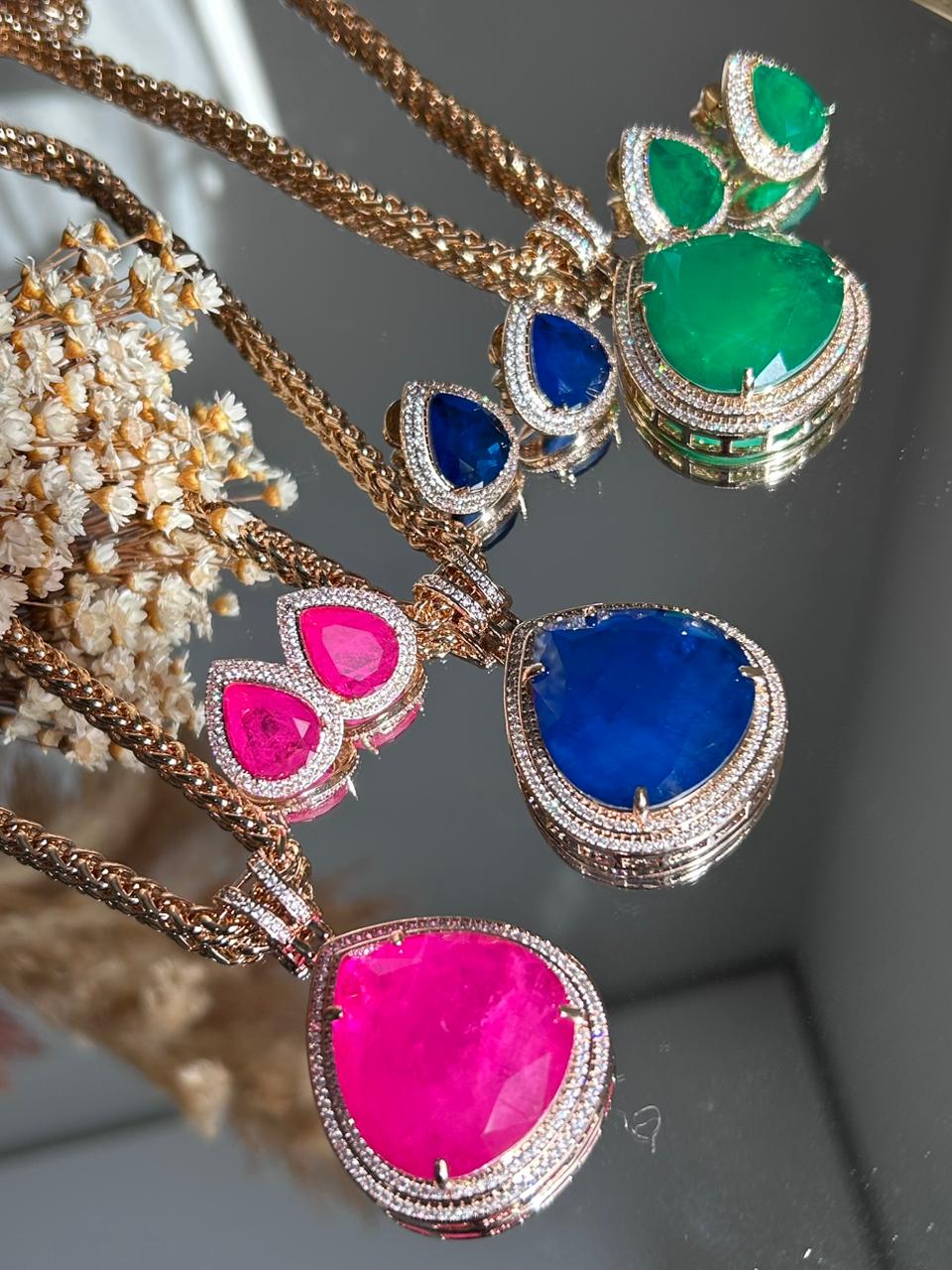 Conjunto Brinco e Colar Maxi Gota Pink