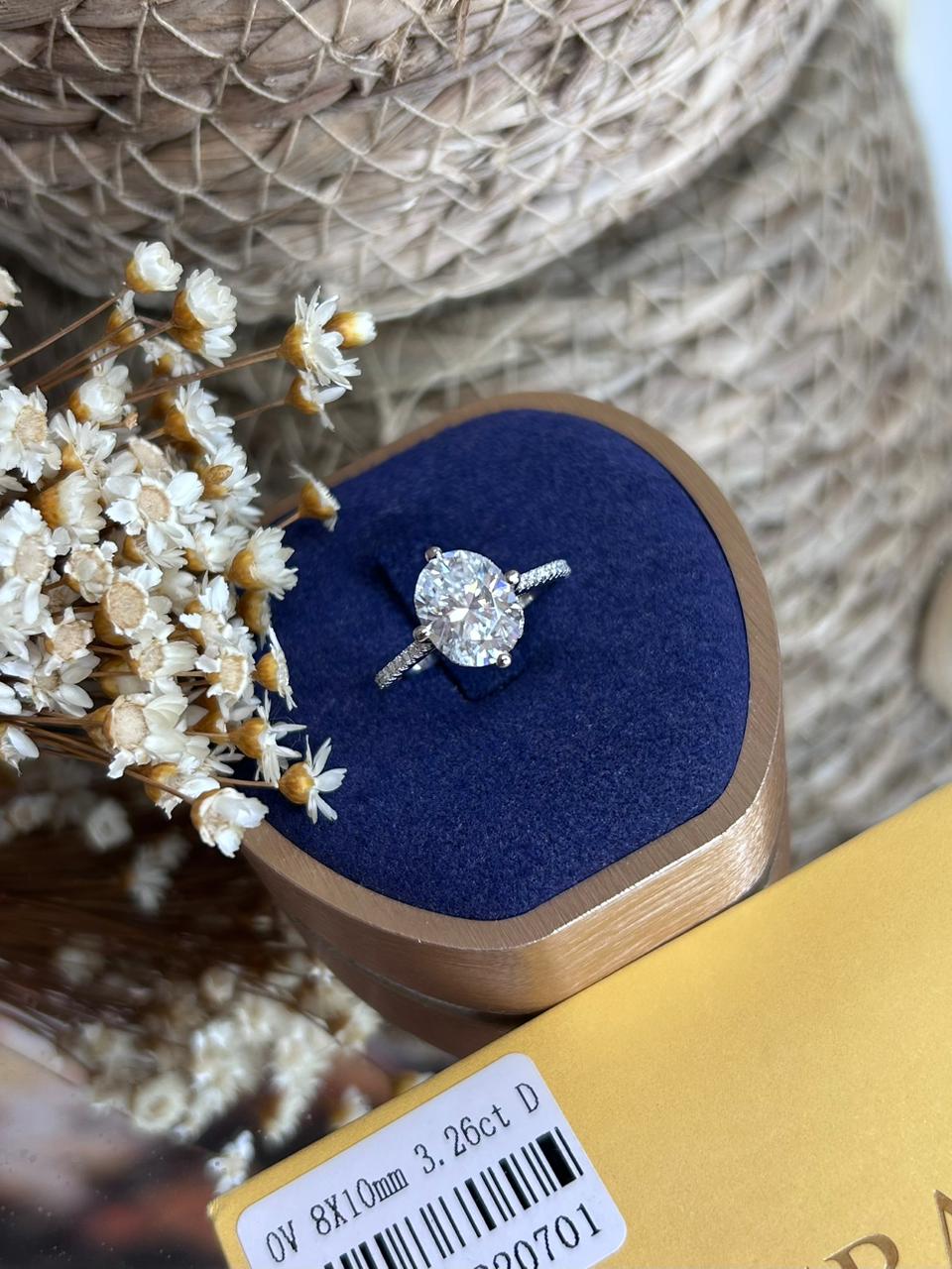 Anel Solitário Oval Moissanite 3.26ct