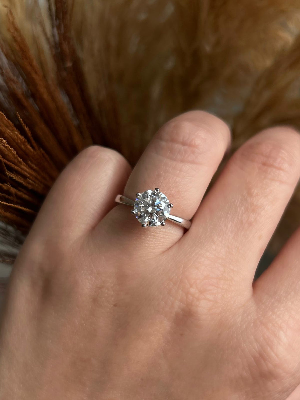 Anel Solitário Moissanite 8mm Ajustável