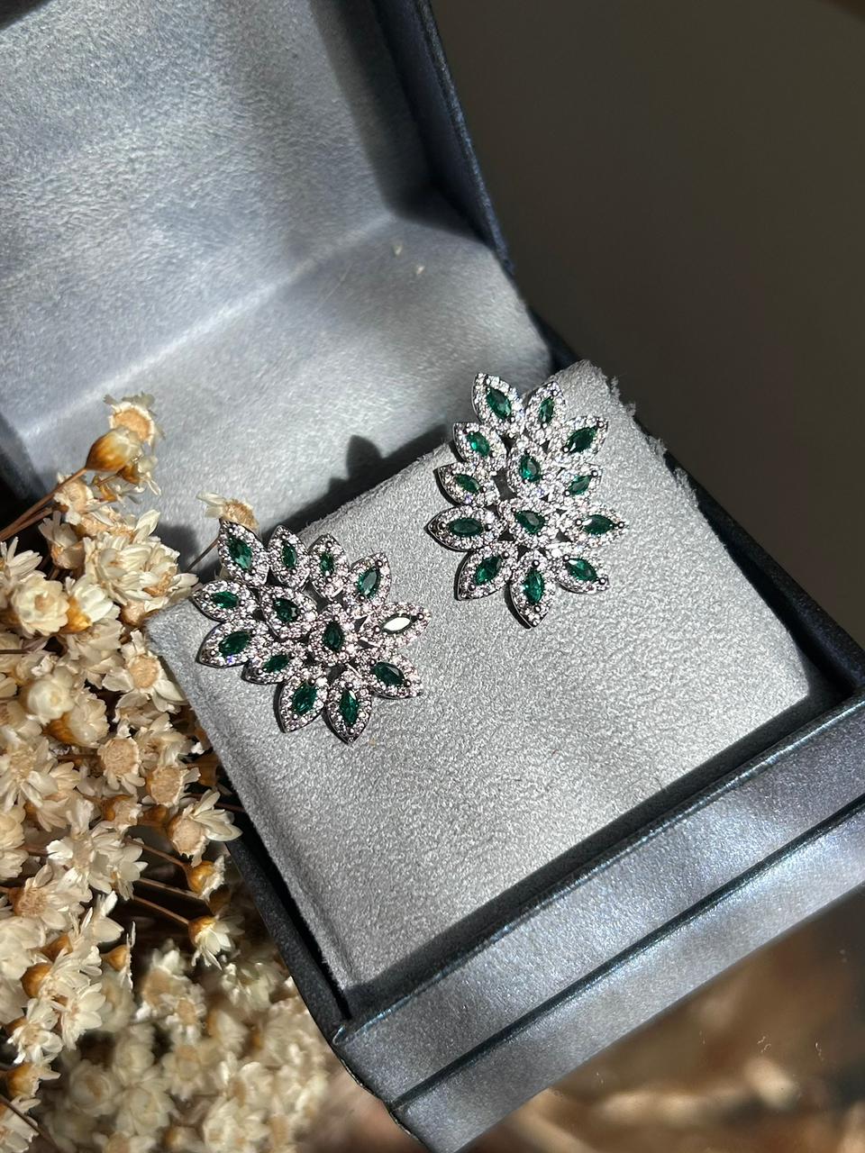Brinco Mila Verde Esmeralda