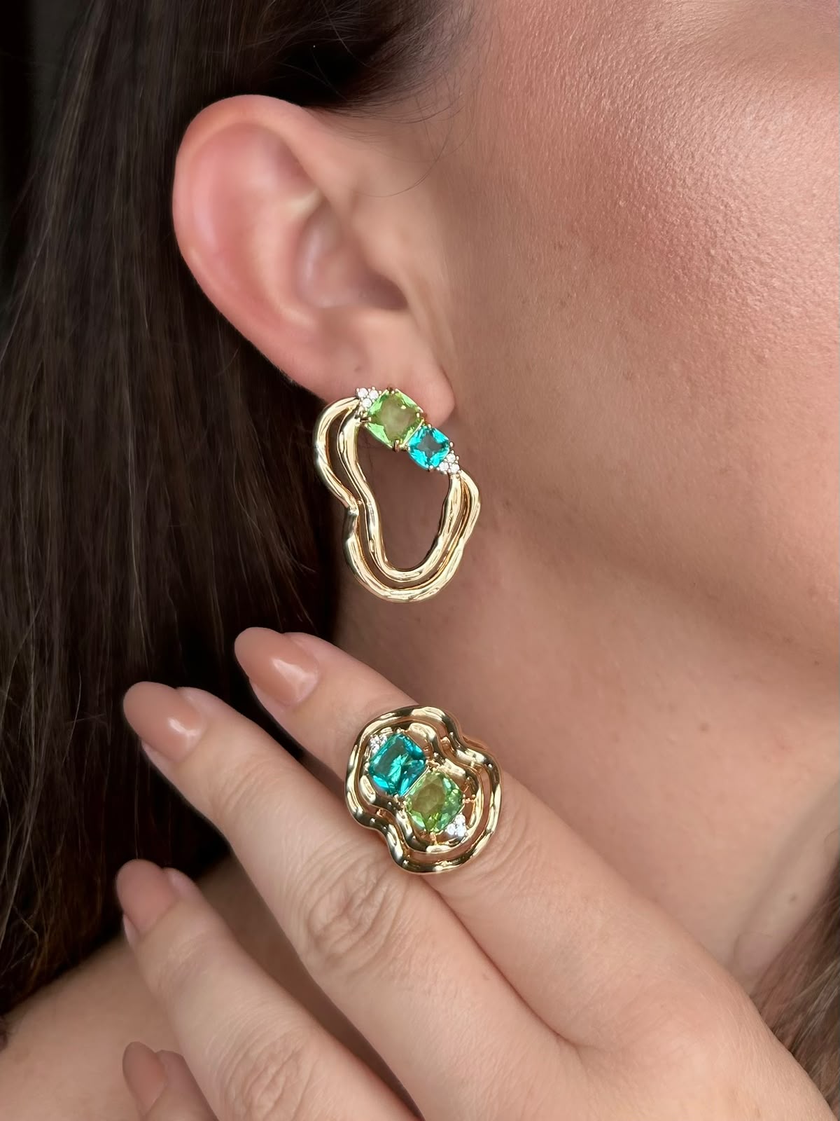 Conjunto Brinco e Anel Orgânico Verde