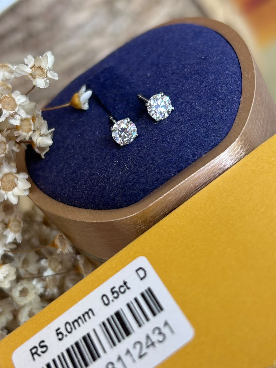 Brinco Solitário Moissanite 5mm 0,5ct