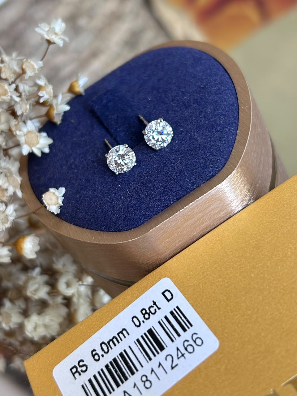 Brinco Solitário Moissanite 6mm 0,8ct