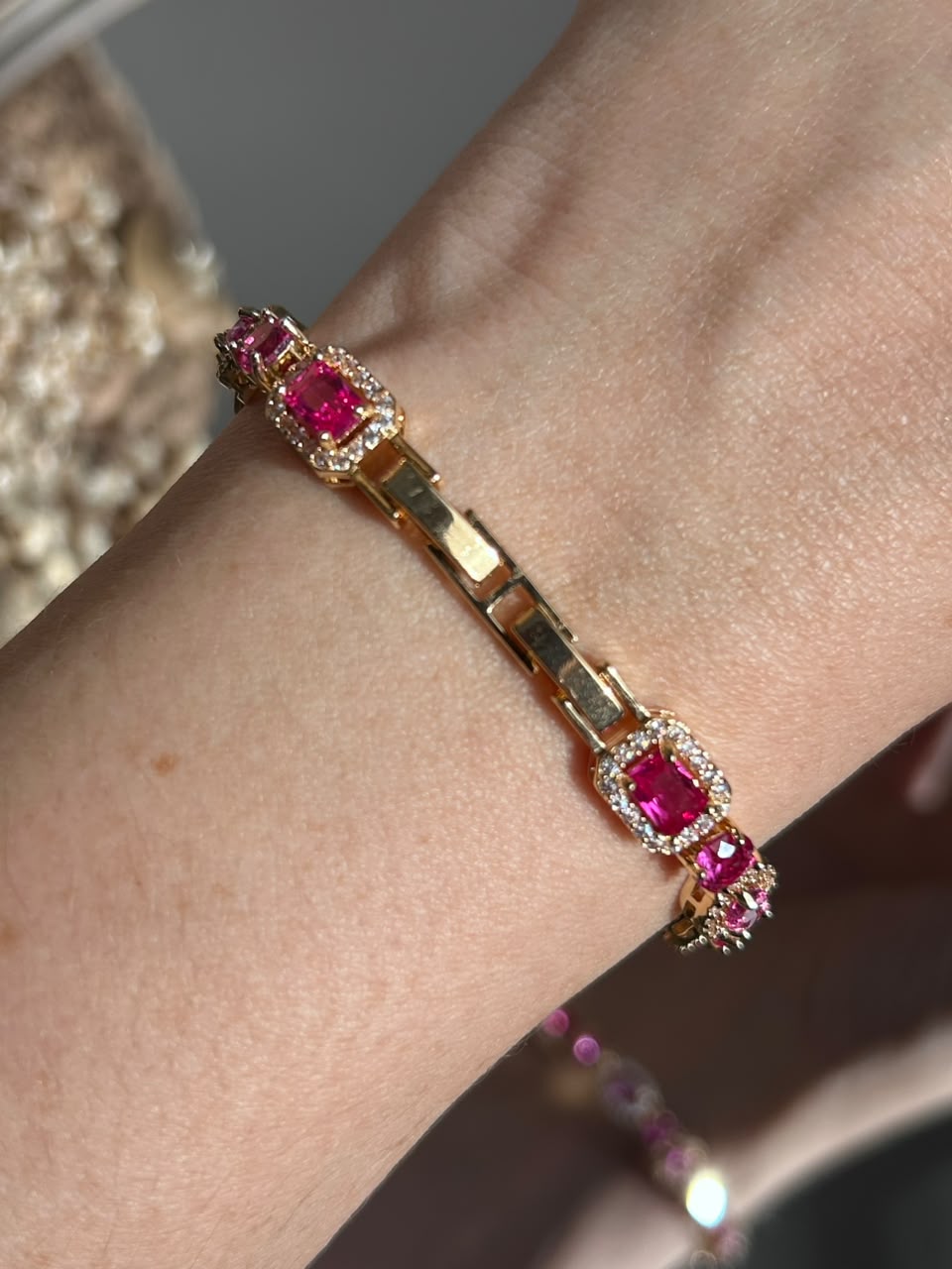 Pulseira Riviera Nina Safira Rosa Dourada