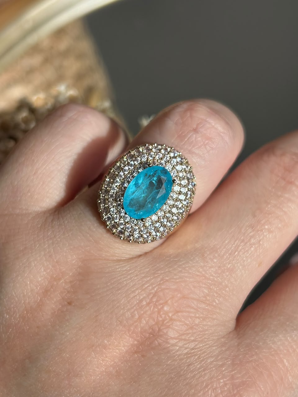 Anel Oval Martina Turmalina Azul Ajustável Dourado