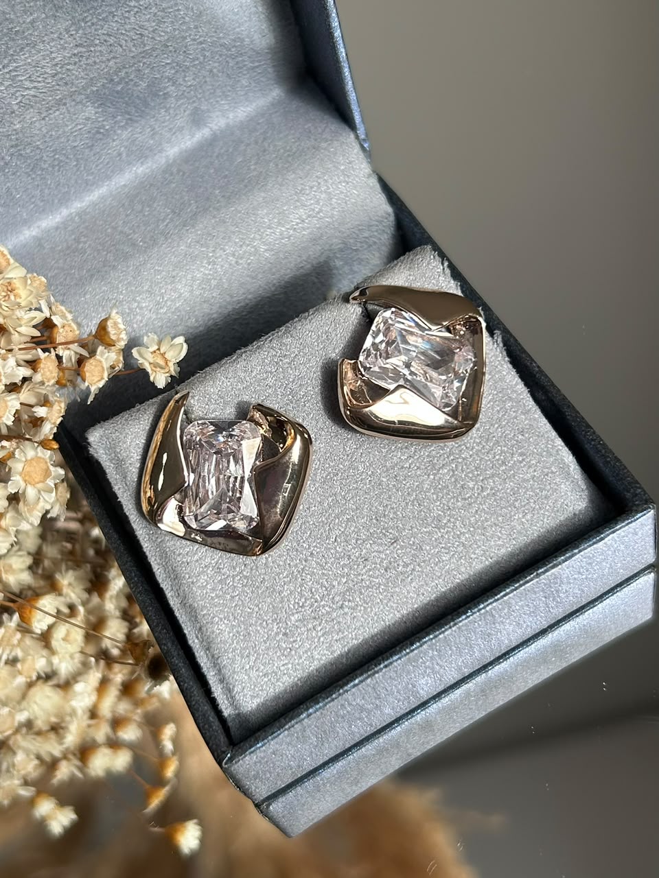 Brinco Square Cristal
