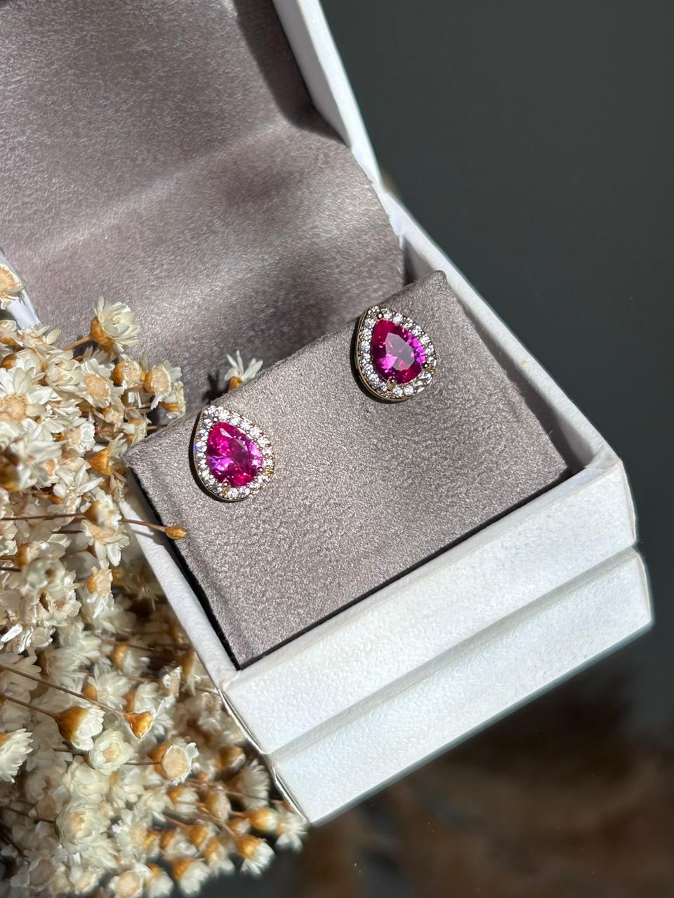 Brinco Gota Safira Rosa Dourado
