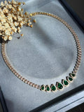 Colar Riviera Gotas Verde Esmeralda Dourado