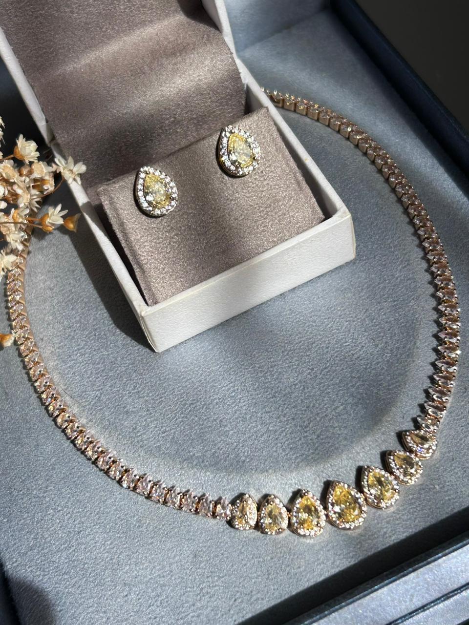 Colar Riviera Gotas Fancy Yellow Dourado