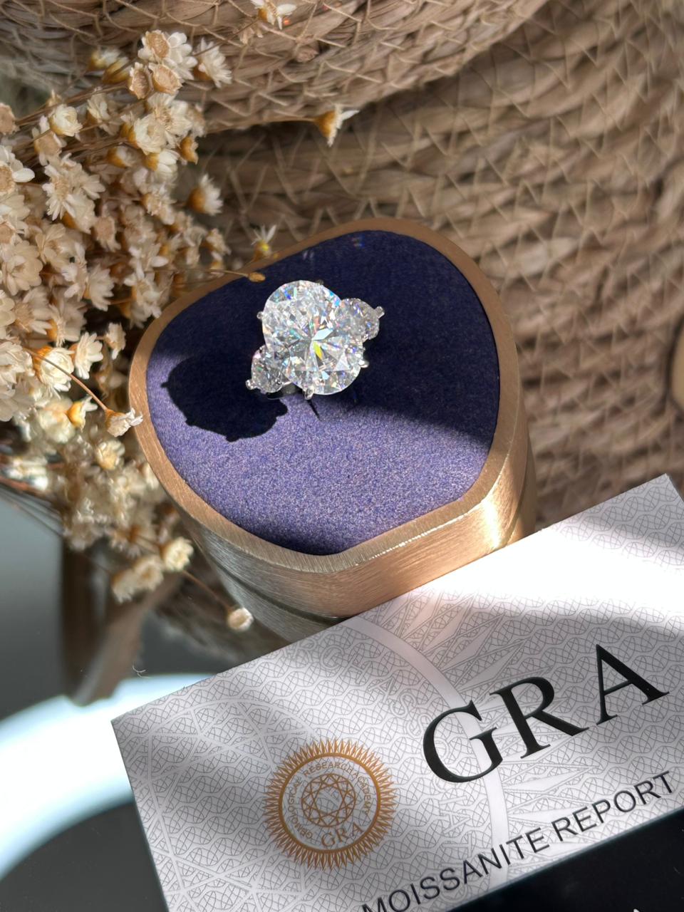 Anel Solitário Oval 12x16 Moissanite