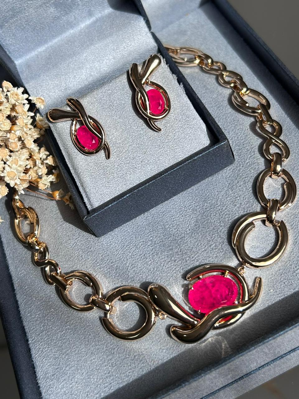 Conjunto Brinco e Colar Elos Orgânicos Vermelho