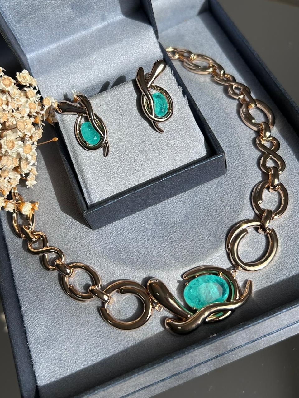 Conjunto Brinco e Colar Elos Orgânicos Turmalina