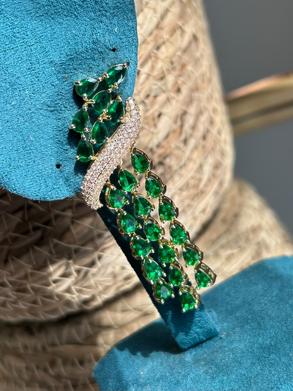 Brinco Zara Verde Esmeralda Dourado