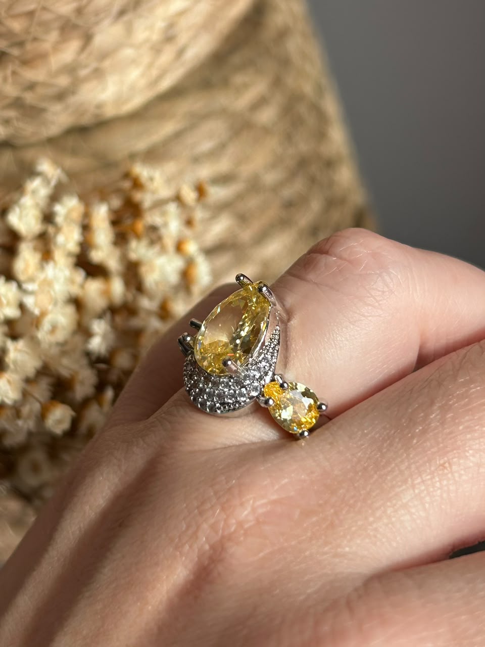 Anel Lelis Fancy Yellow