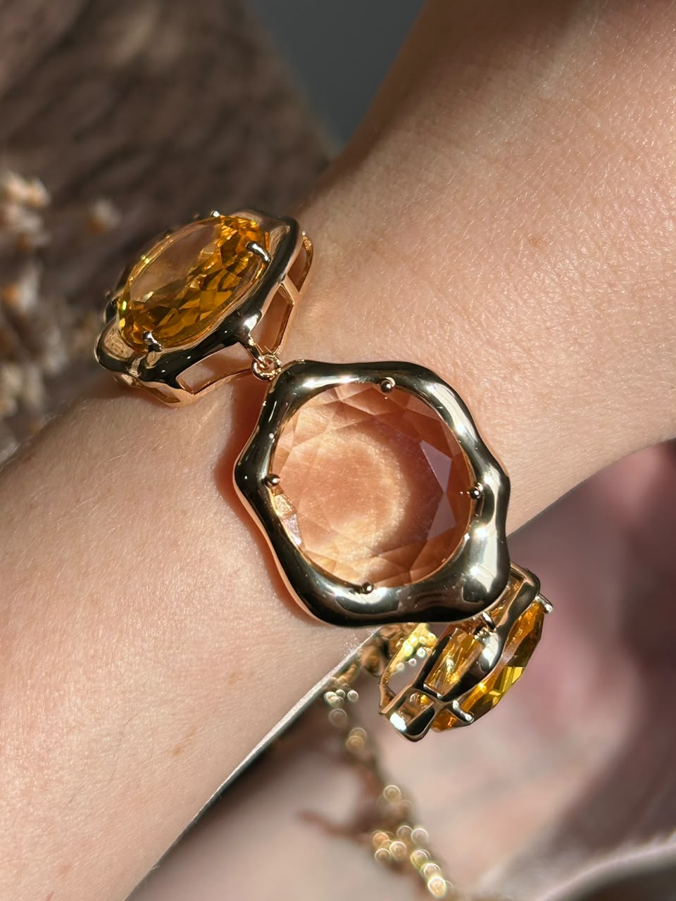 PULSEIRA CRISTAIS OVAIS AMARELOS