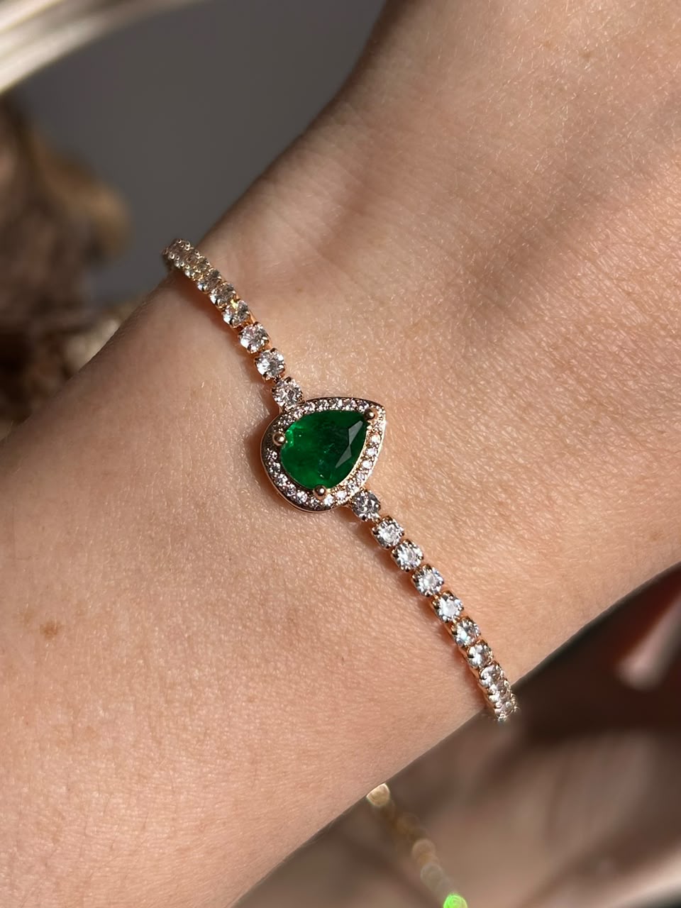 Pulseira Rivier Gota Verde Esmeralda Dourada