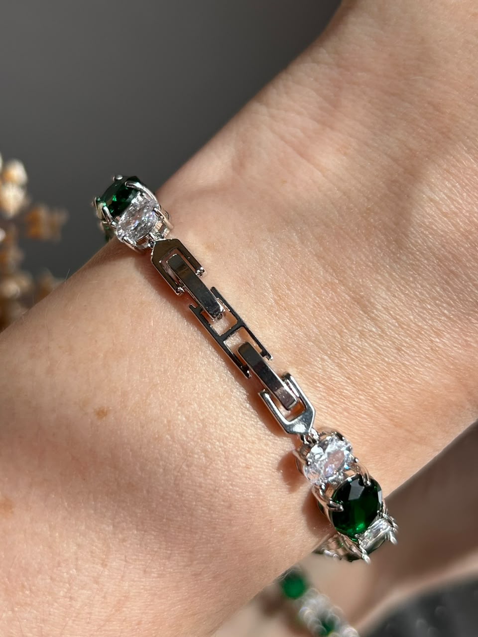 Pulseira Riviera Pedras Ovais Mesclado Verde Esmeralda