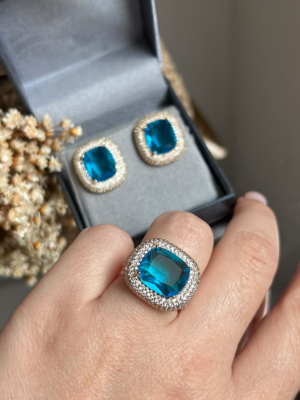 Conjunto Anel e Brinco Azul Topazio Retangular