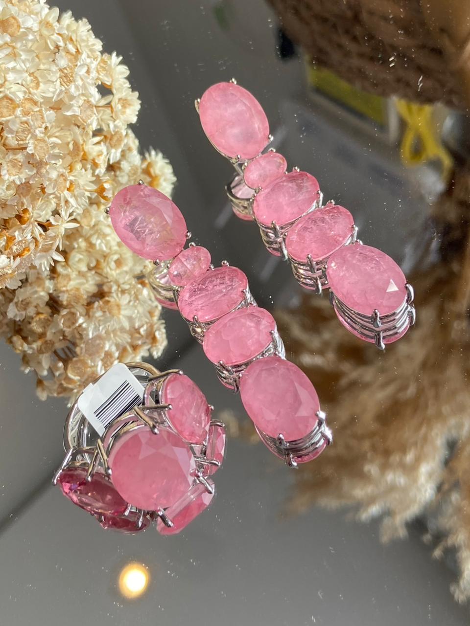 Conjunto Brinco e Anel Pedras Ovais Rosa Claro