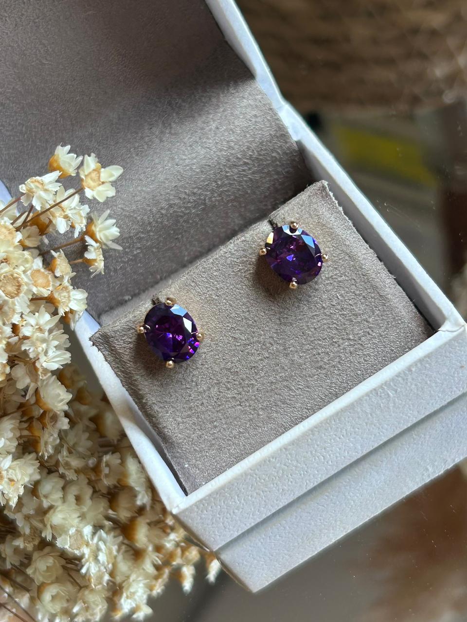 Brinco Solitário Oval Ametista M Dourado