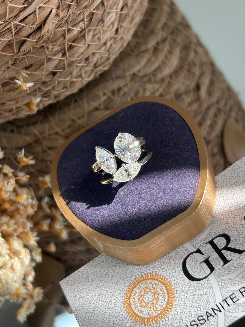 Anel 3 Pedras Moissanite