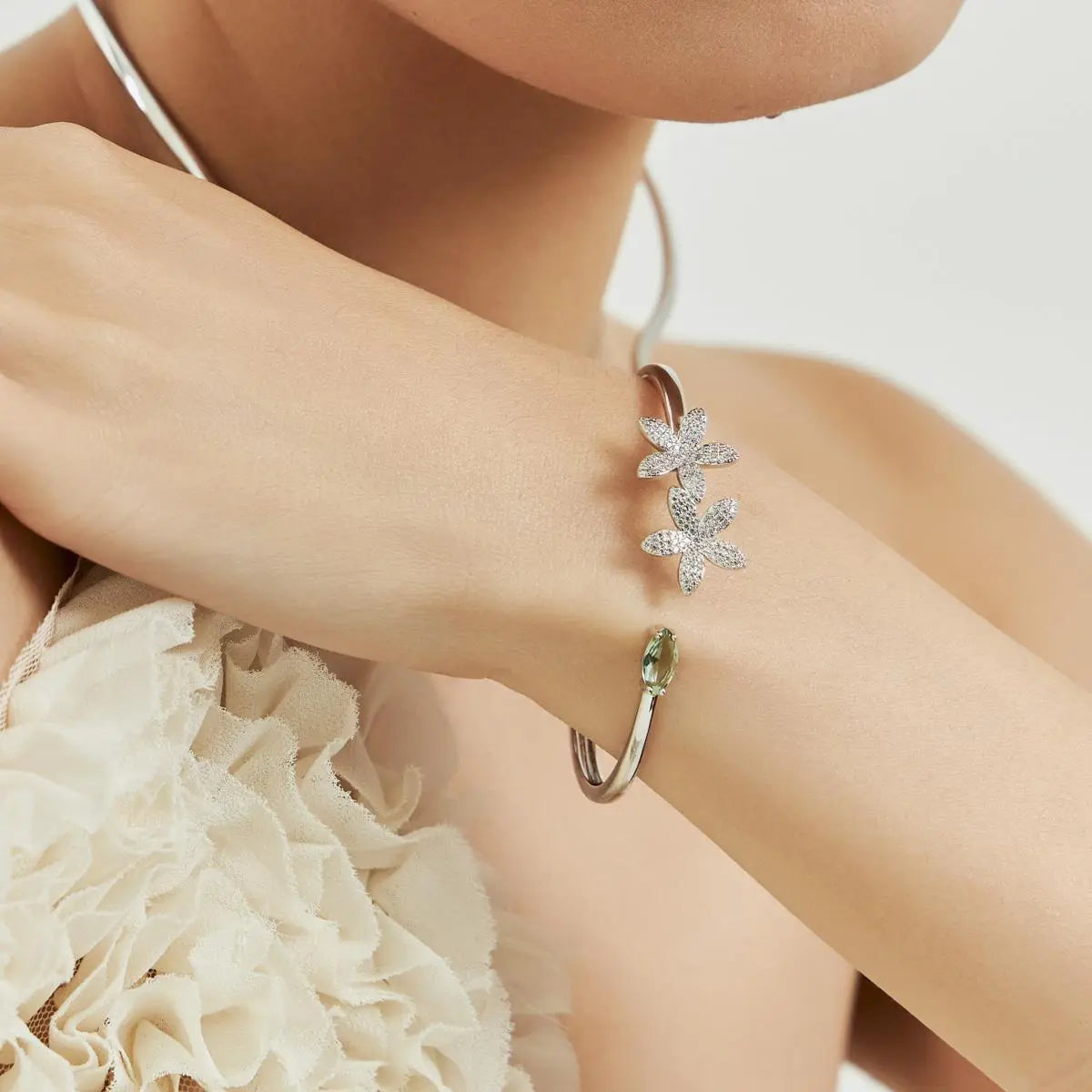 Bracelete Multi Flores Cristal Verde