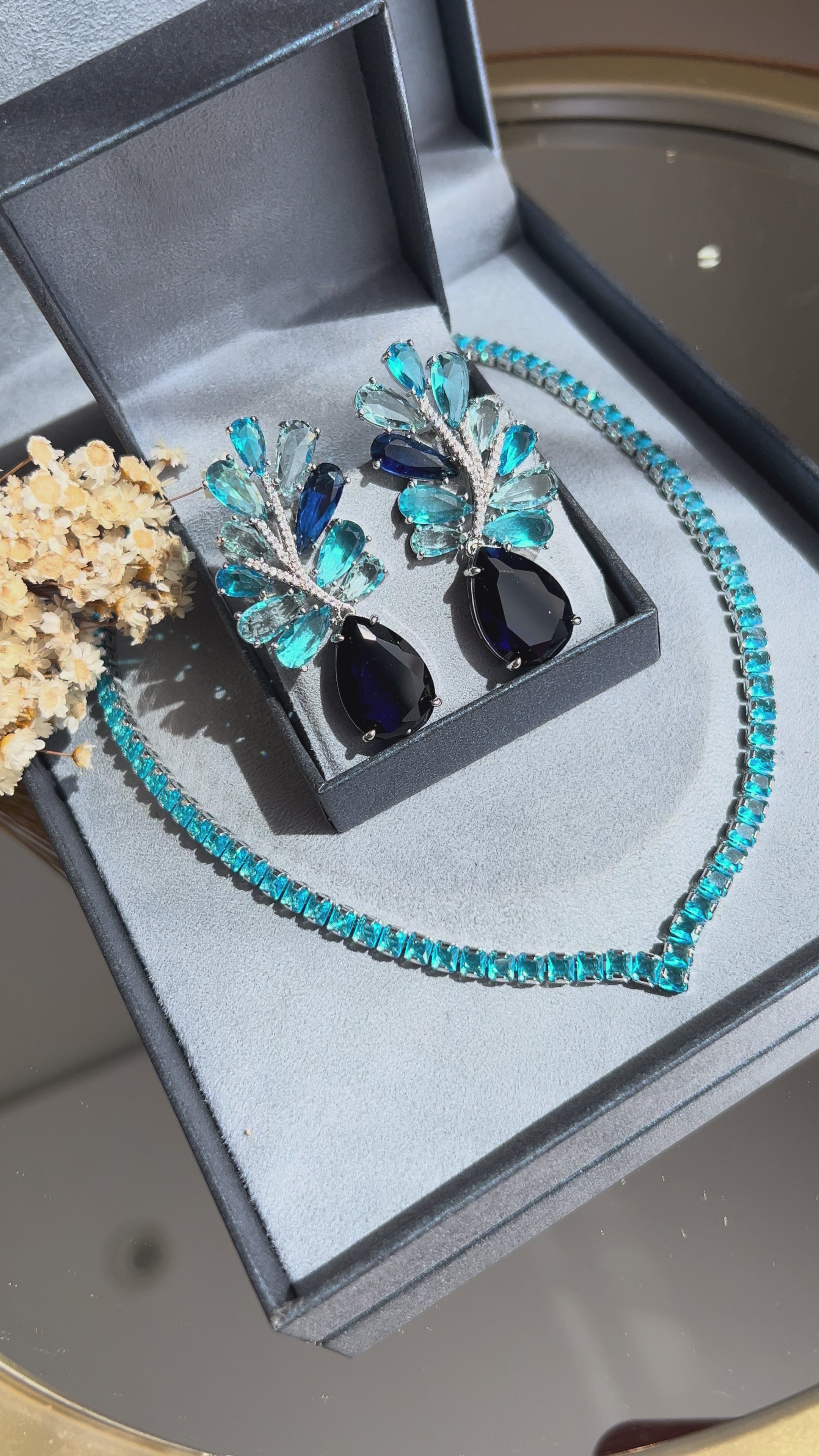 Colar Riviera Square Água Marinha/Azul Claro