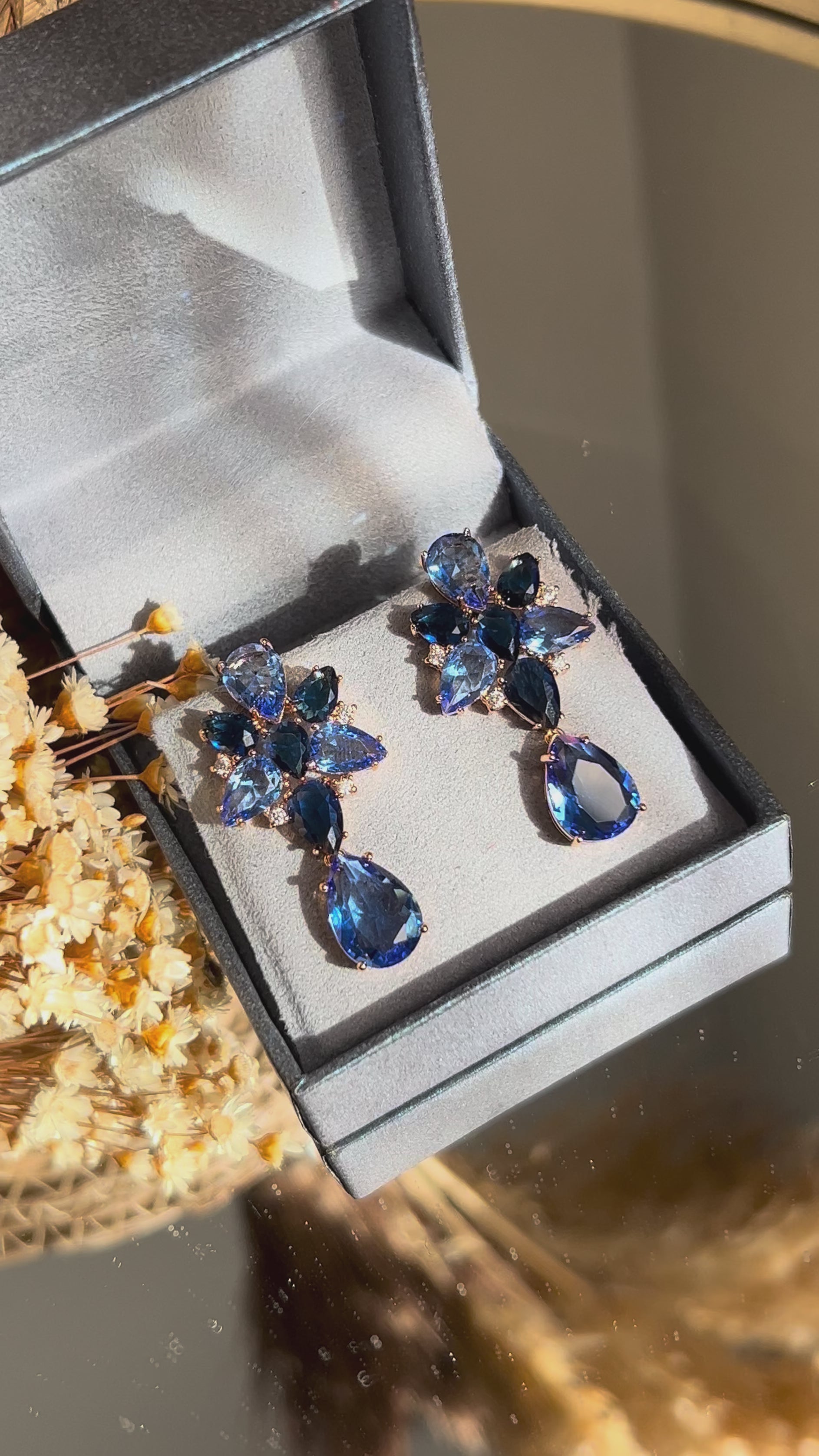 Brinco Fer Tanzanita e Azul Safira