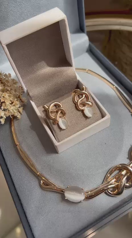 Conjunto Brinco e Colar Nós