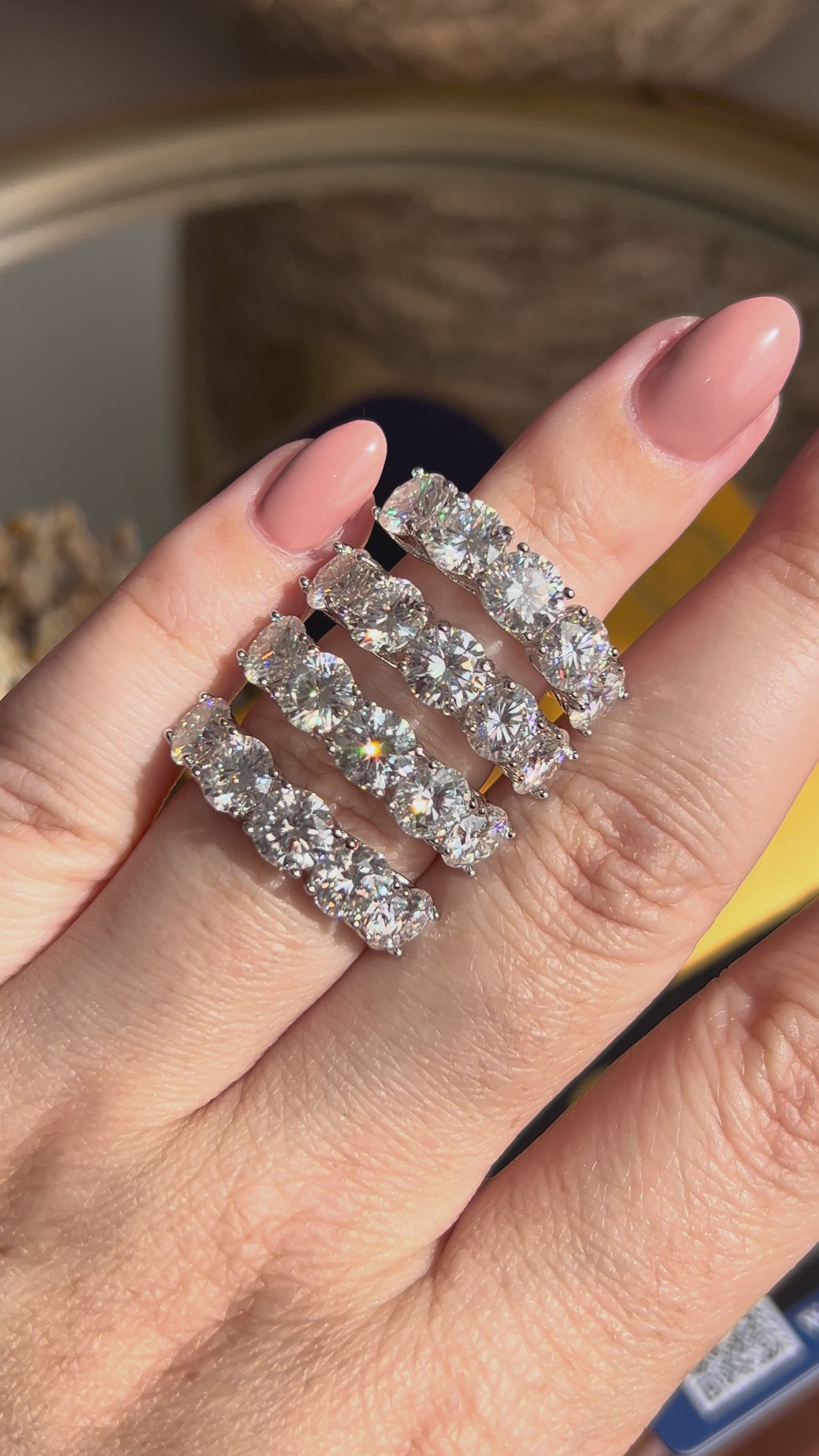 Meia Aliança 5 Pedras Moissanites 6,5mm 1.00ct