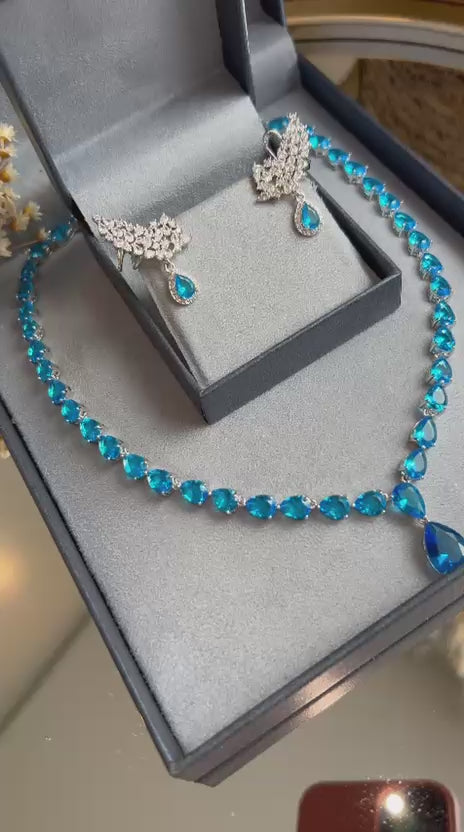 Colar Riviera Gotas Azul Claro