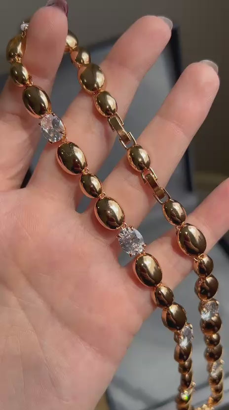 Colar Gomos Abaulados e Cristais Dourado