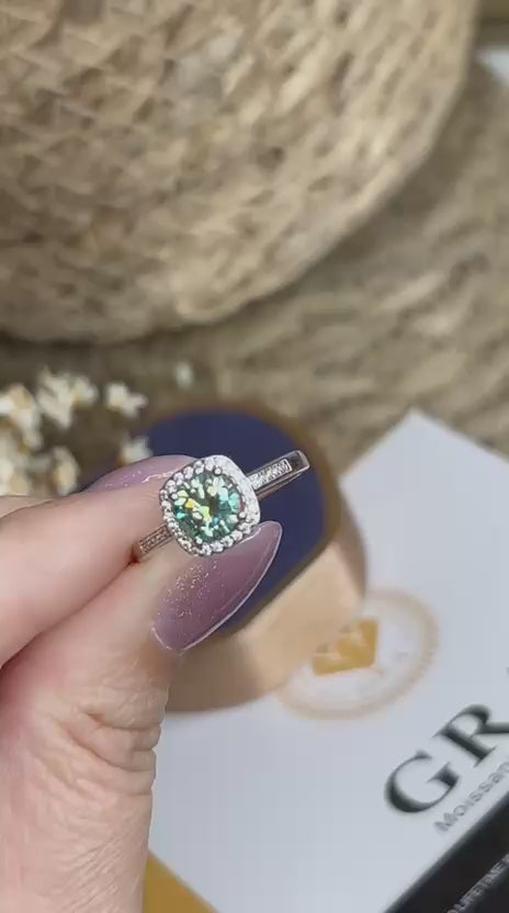 Anel Solitário Moissanite Bluish Green 6mm 0,8ct Aro Ajustável
