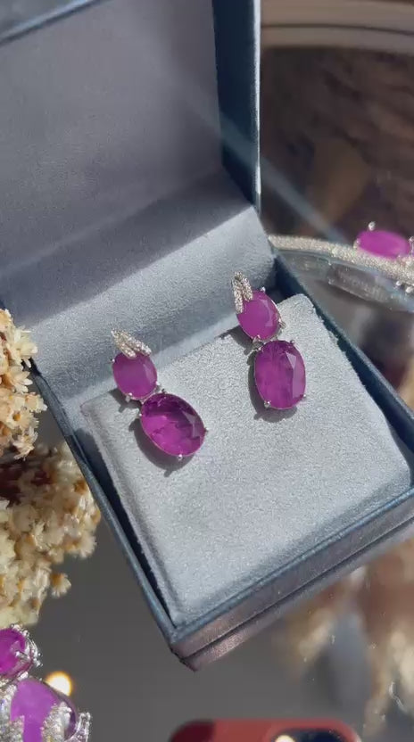 Conjunto Brinco e Colar Curvo Ultra Violeta