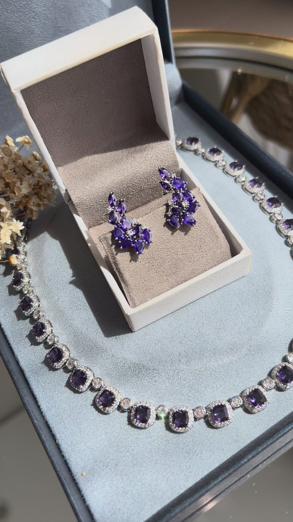 Colar Riviera Pedras Quadradas Ametista