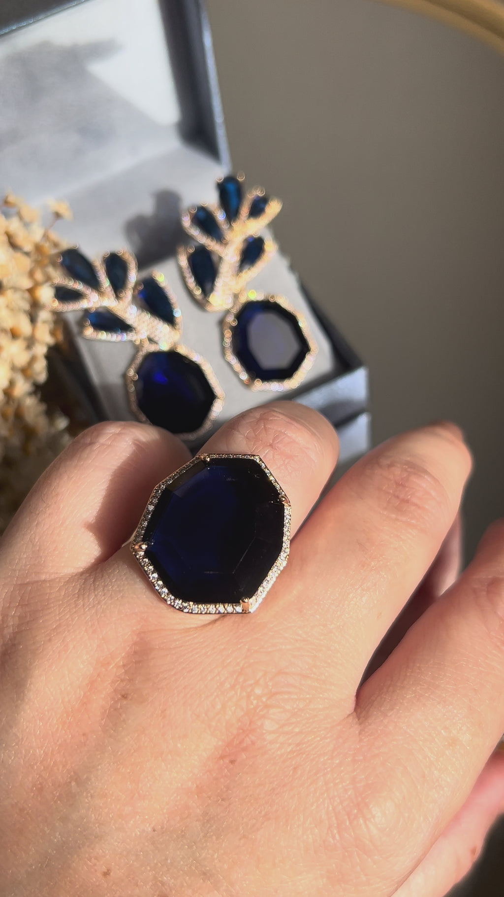 Conjunto Brinco e Anel Lia Azul Safira