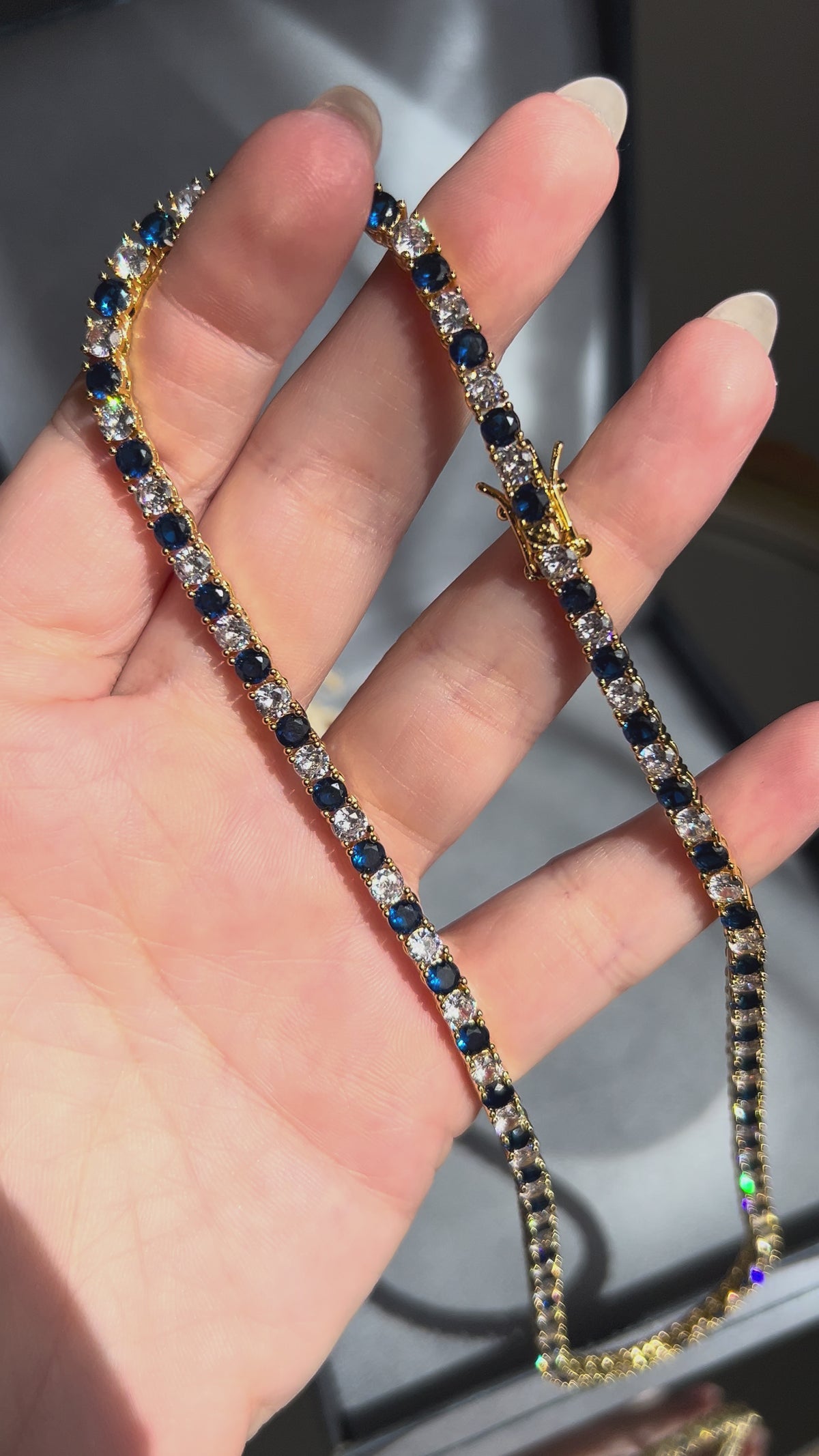 Colar Riviera 4mm Azul Safira Mesclada Dourada